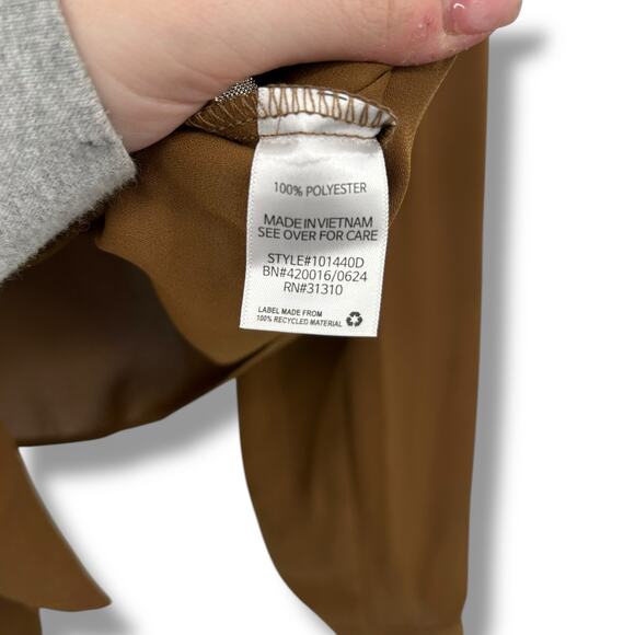 NEW BCX Retro Brown Tie Front Blouse SZ Large 70's Chiffon Boho Neutral Top NWT - Picture 11 of 11